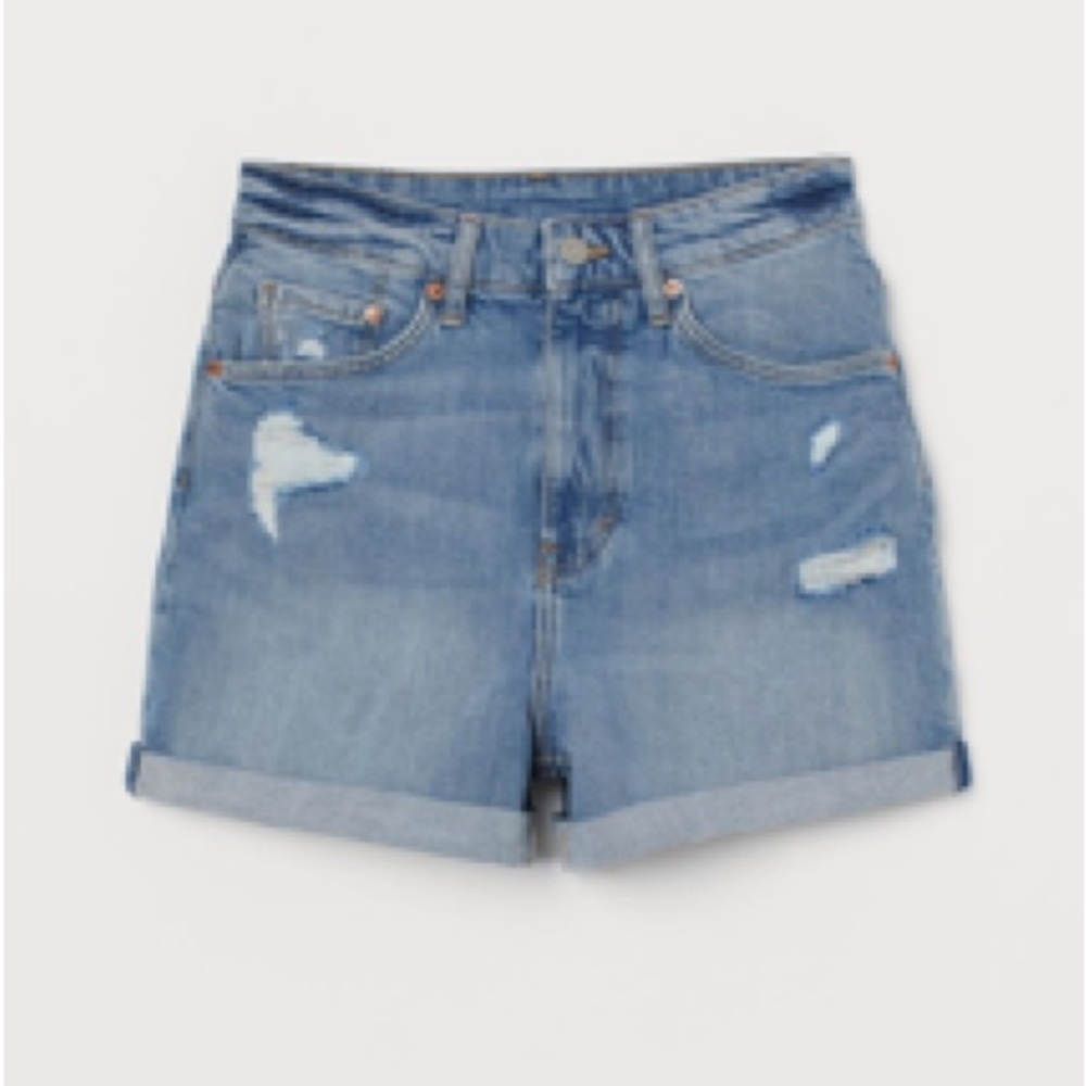 H&M Mom Jean Denim High-rise, Light Blue Shorts - Size 8